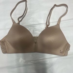Tommy John second skin lightly lined wireless bra